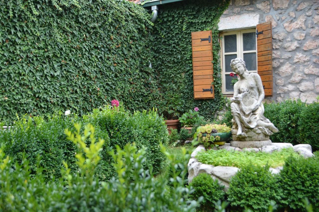 Apartman L&M Cetinje Luaran gambar