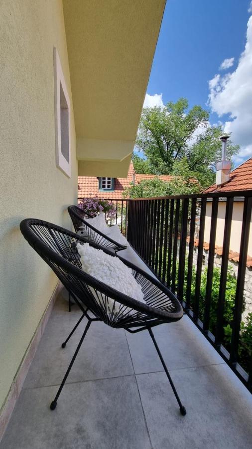 Apartman L&M Cetinje Luaran gambar