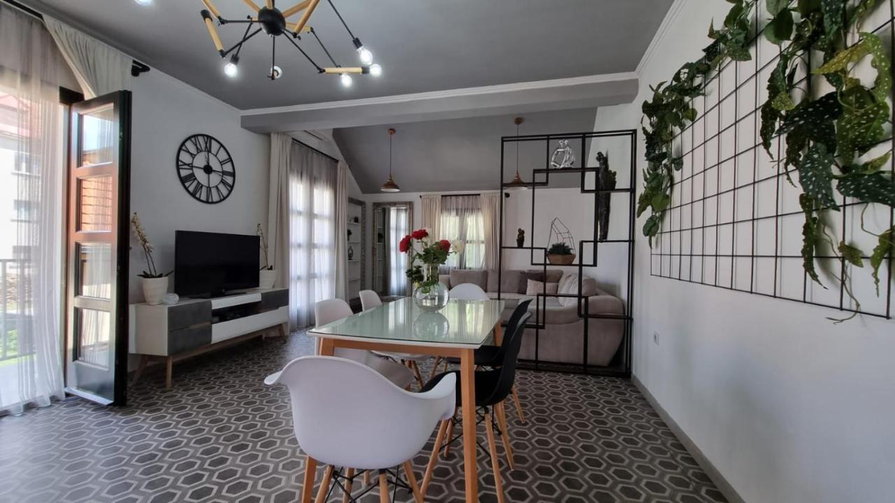Apartman L&M Cetinje Luaran gambar