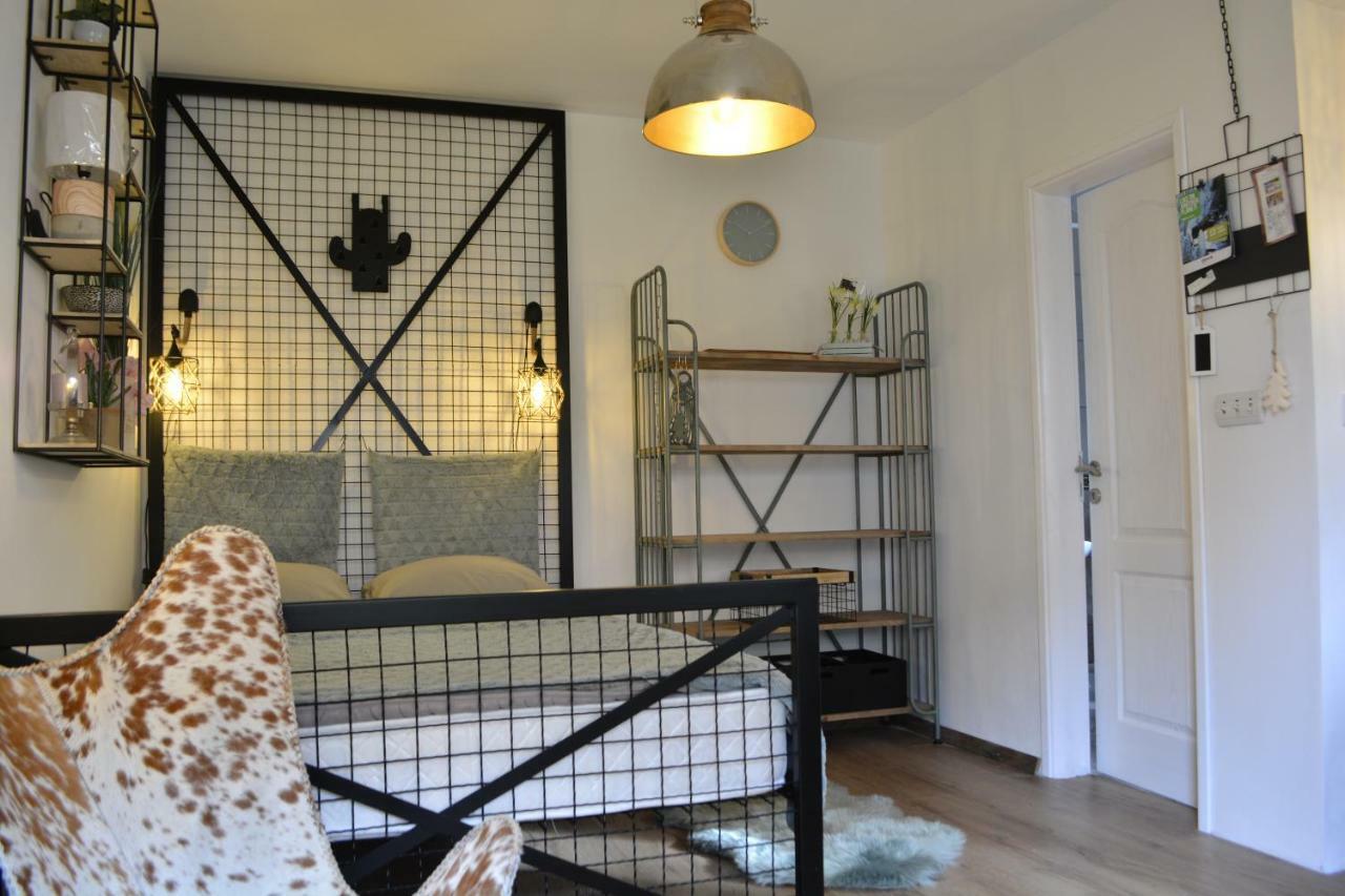 Apartman L&M Cetinje Luaran gambar